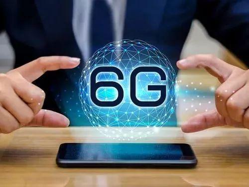 速率可达5G一万倍,6G官方解读来了:坐飞机畅游互联网不再是空梦